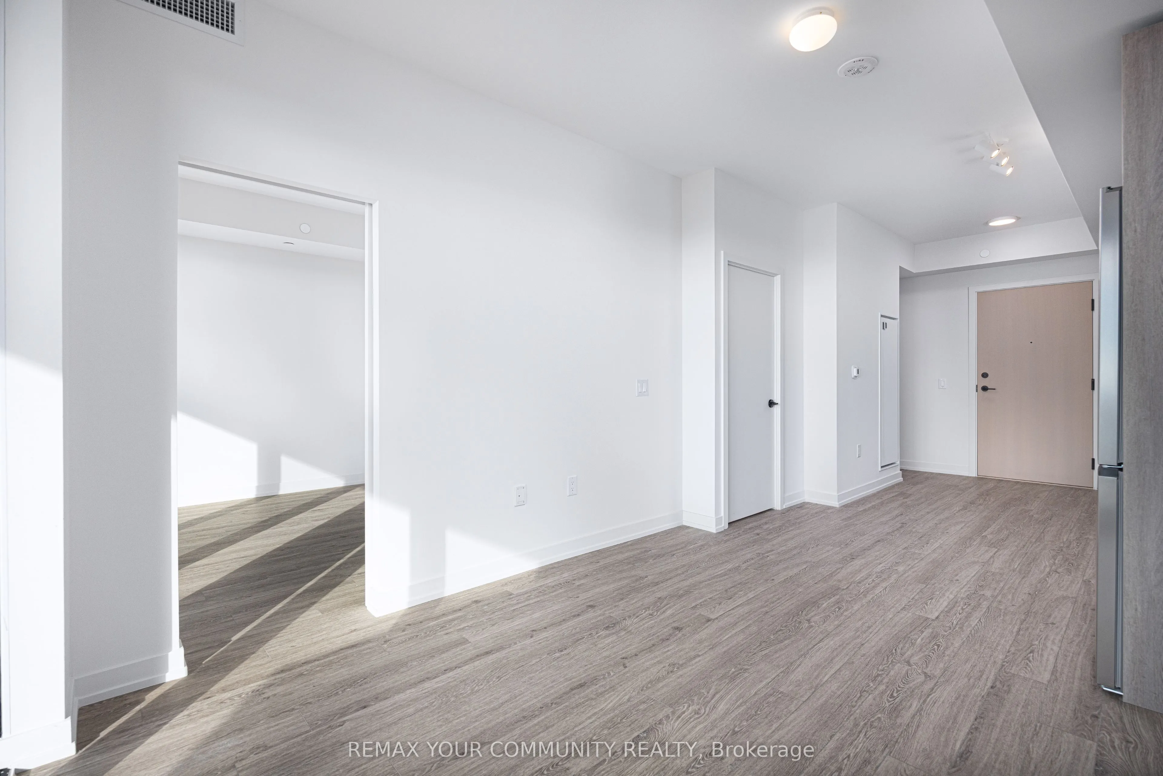 181 Sterling Road #1005
