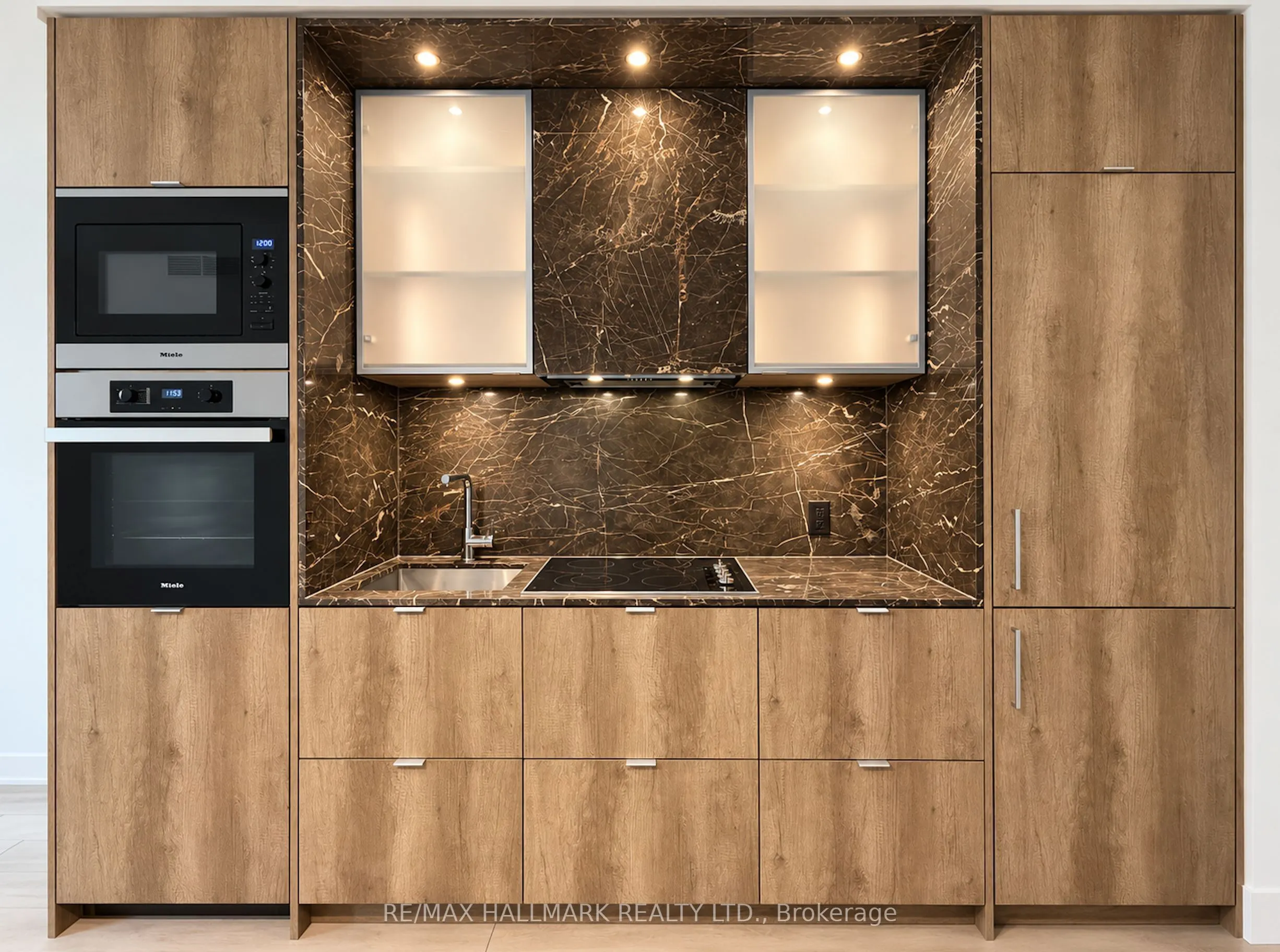 11 Yorkville Avenue #2006