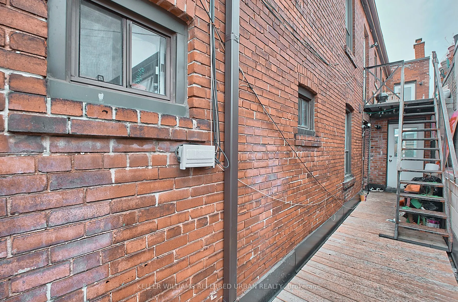 523 Bloor Street W #1