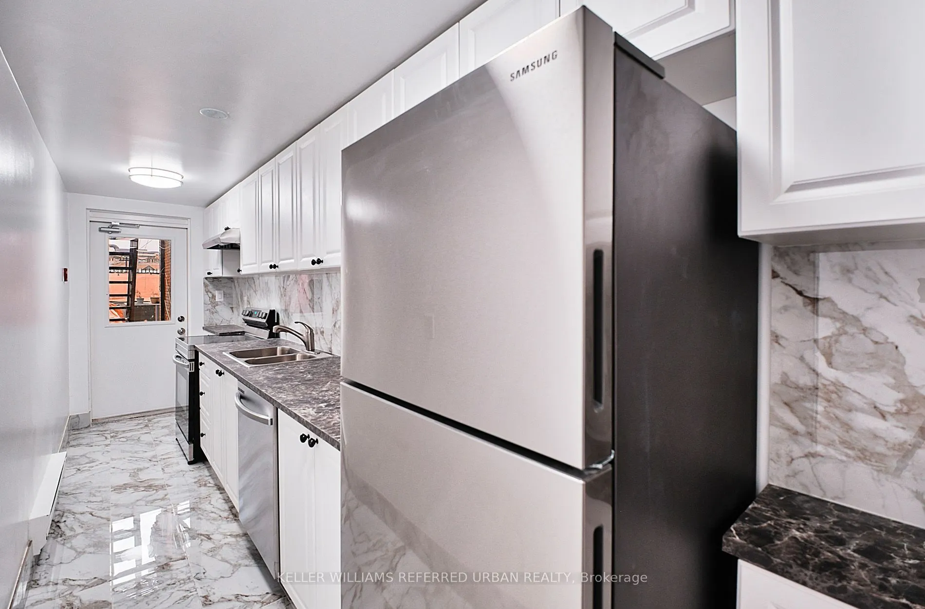 523 Bloor Street W #1