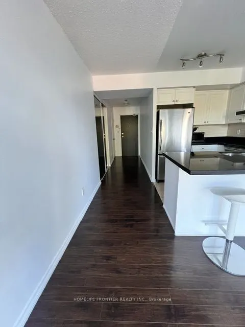 230 King Street #601