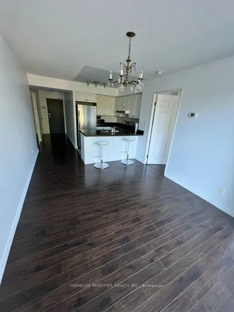 230 King Street #601