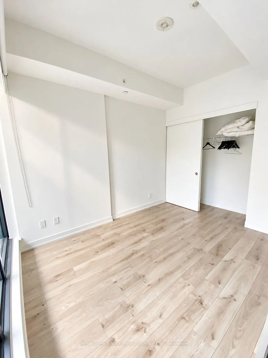 161 ROEHAMPTON Avenue #217