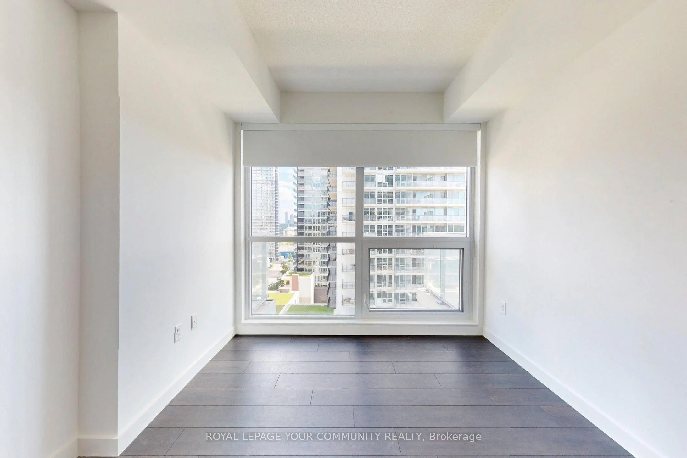 27 Mcmahon Drive #1112
