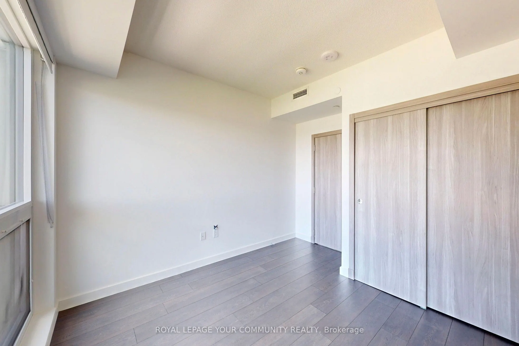 27 Mcmahon Drive #1112