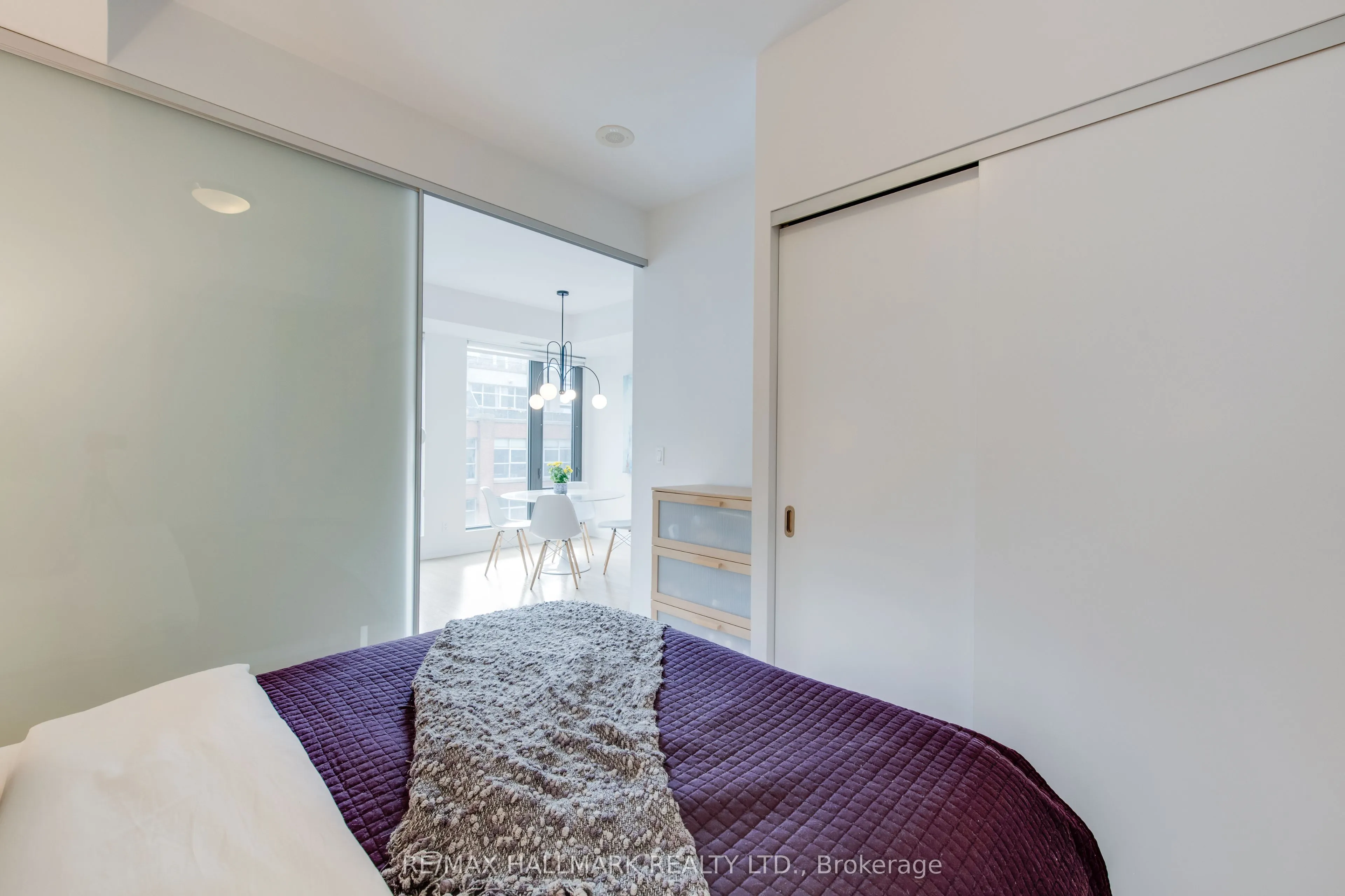 32 Camden Street #702