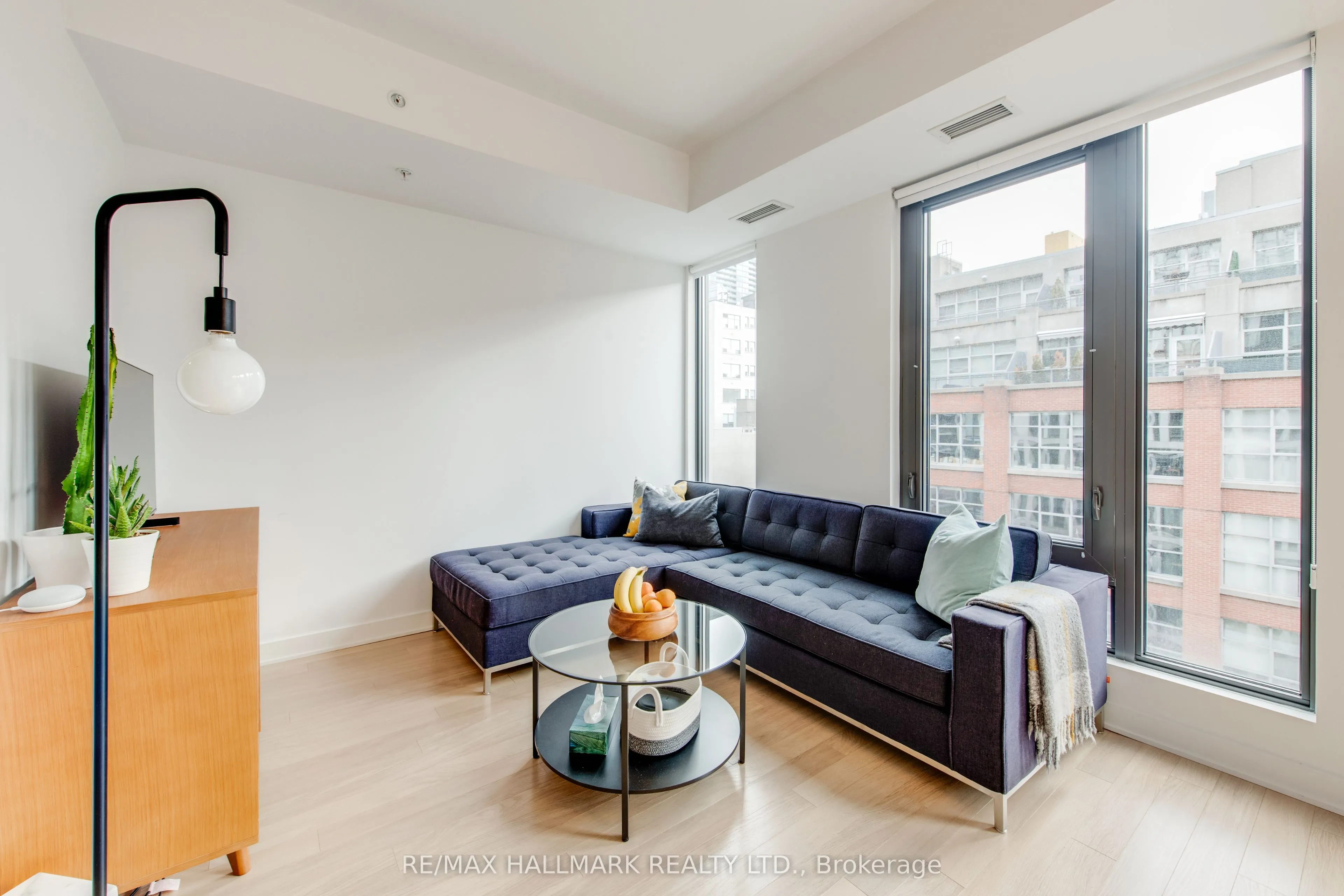 32 Camden Street #702