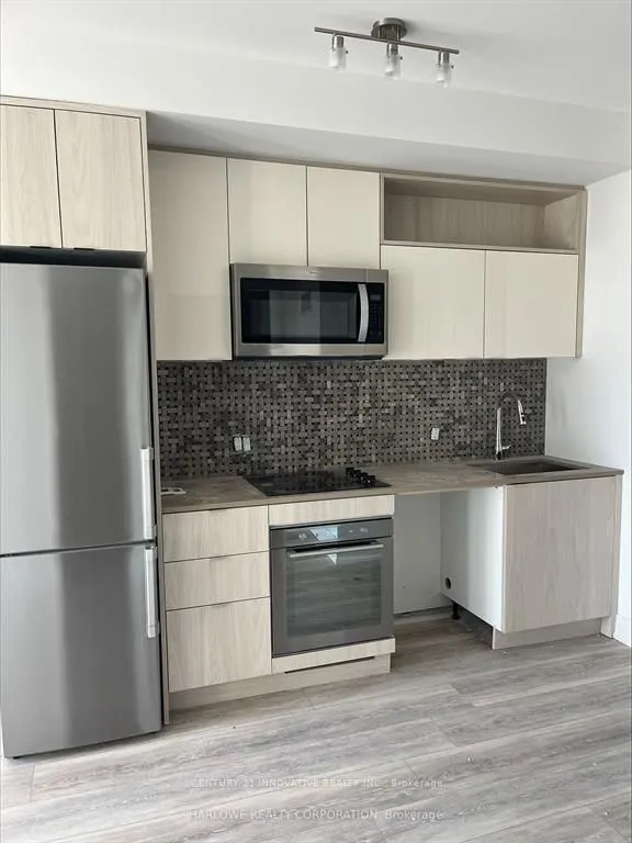 60 Princess Street #1018 SE