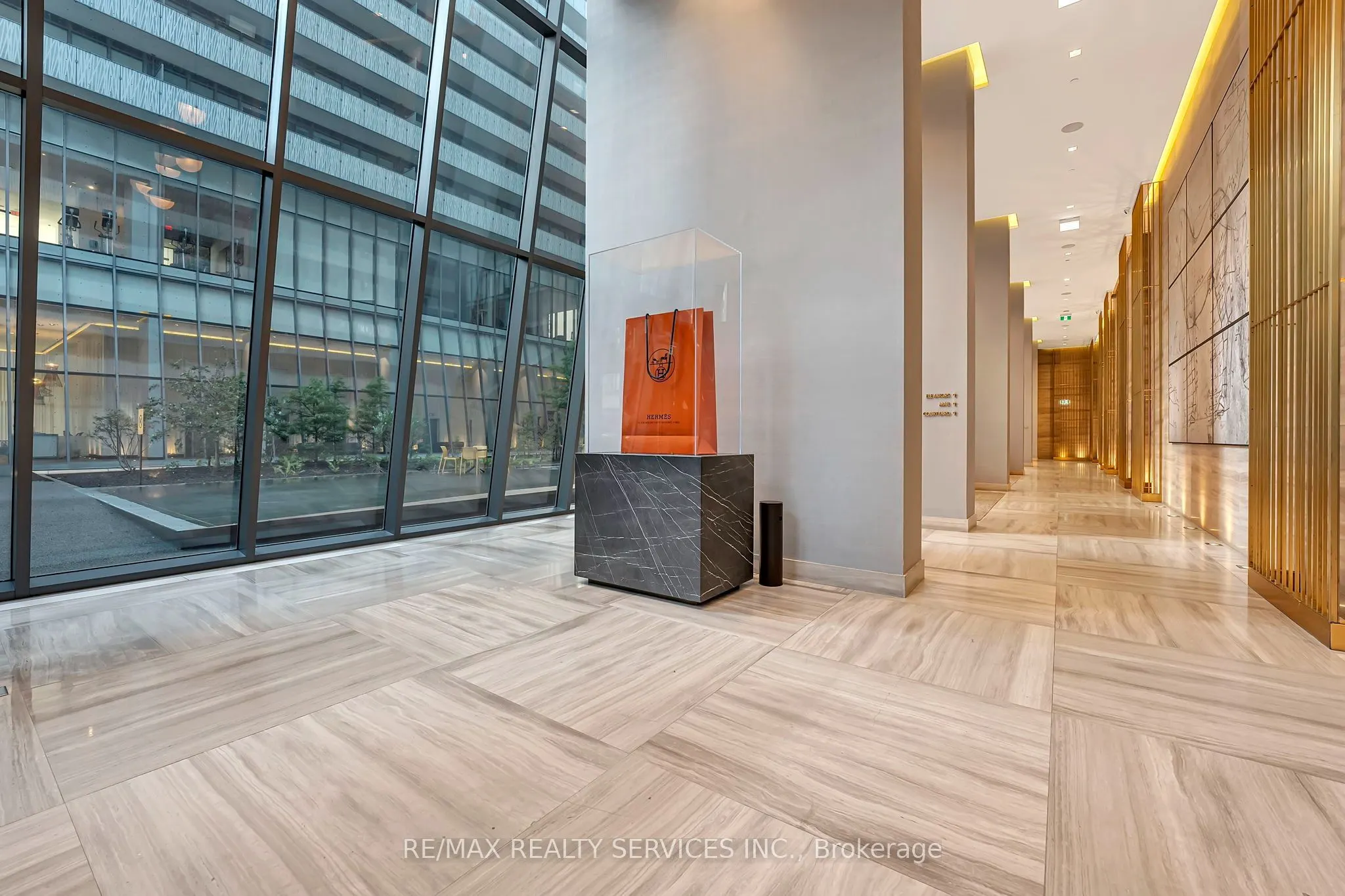 50 Charles Street E #711