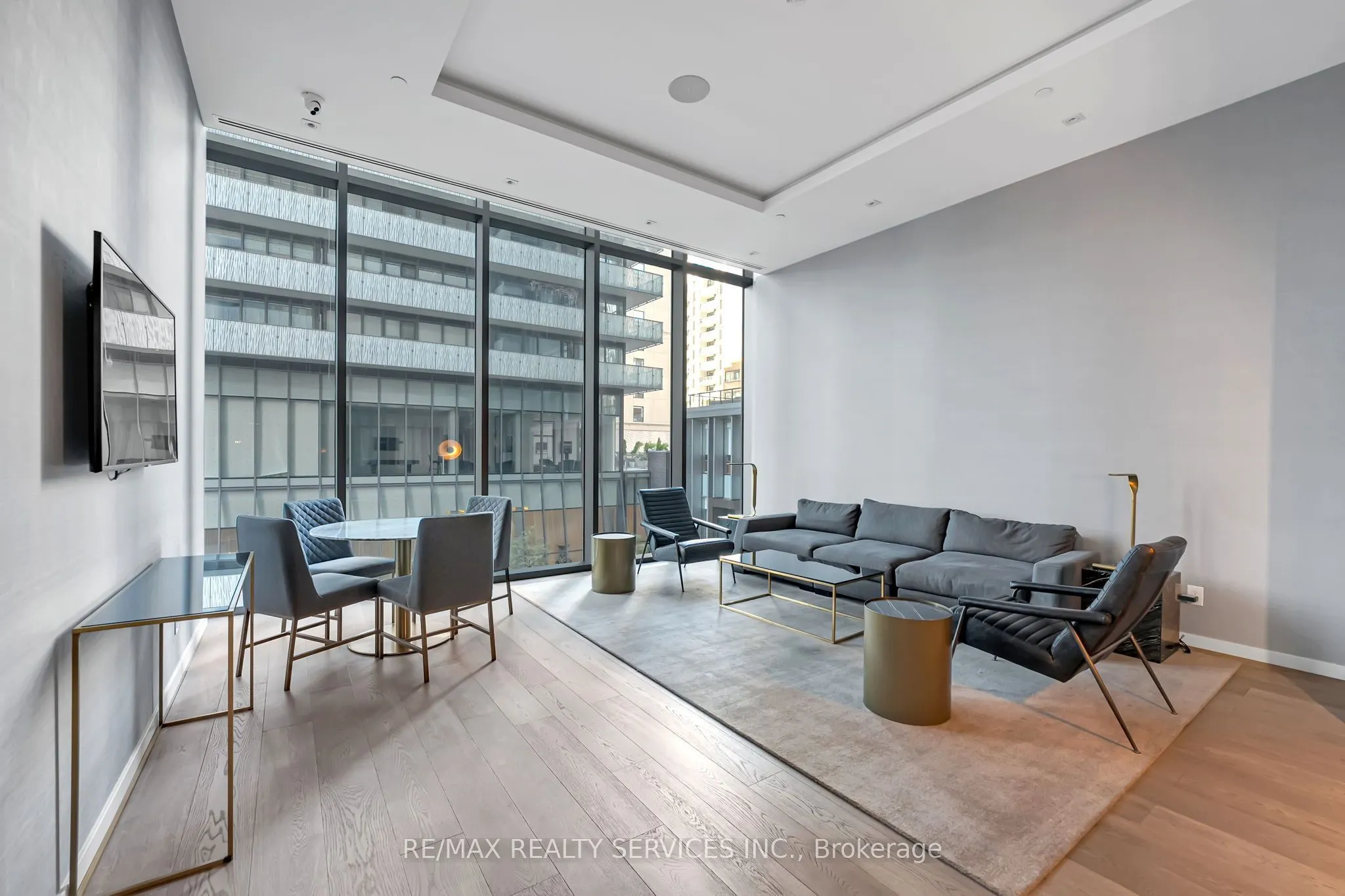 50 Charles Street E #711