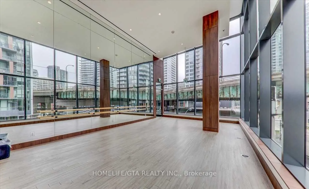 70 Queens Wharf Road #2305