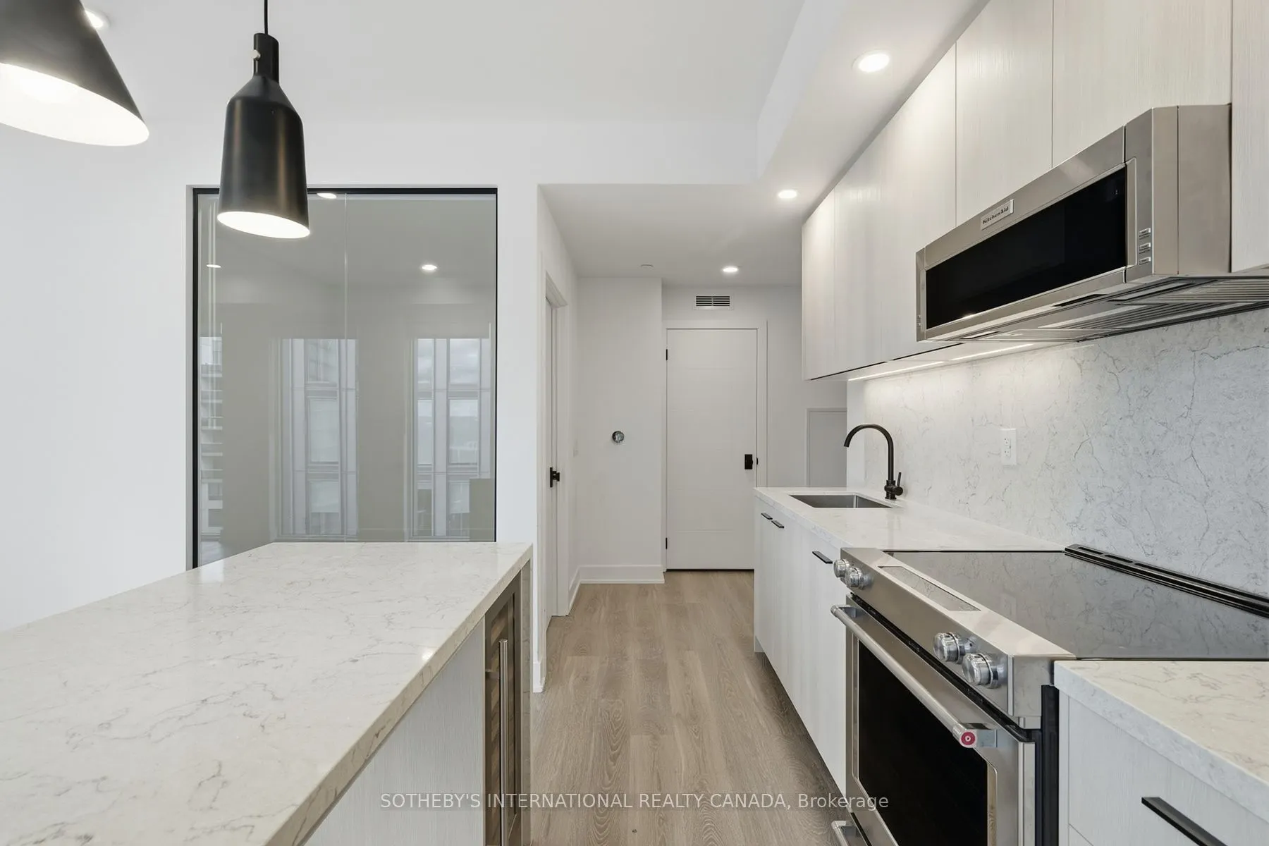 30 Mutual Street #E2501