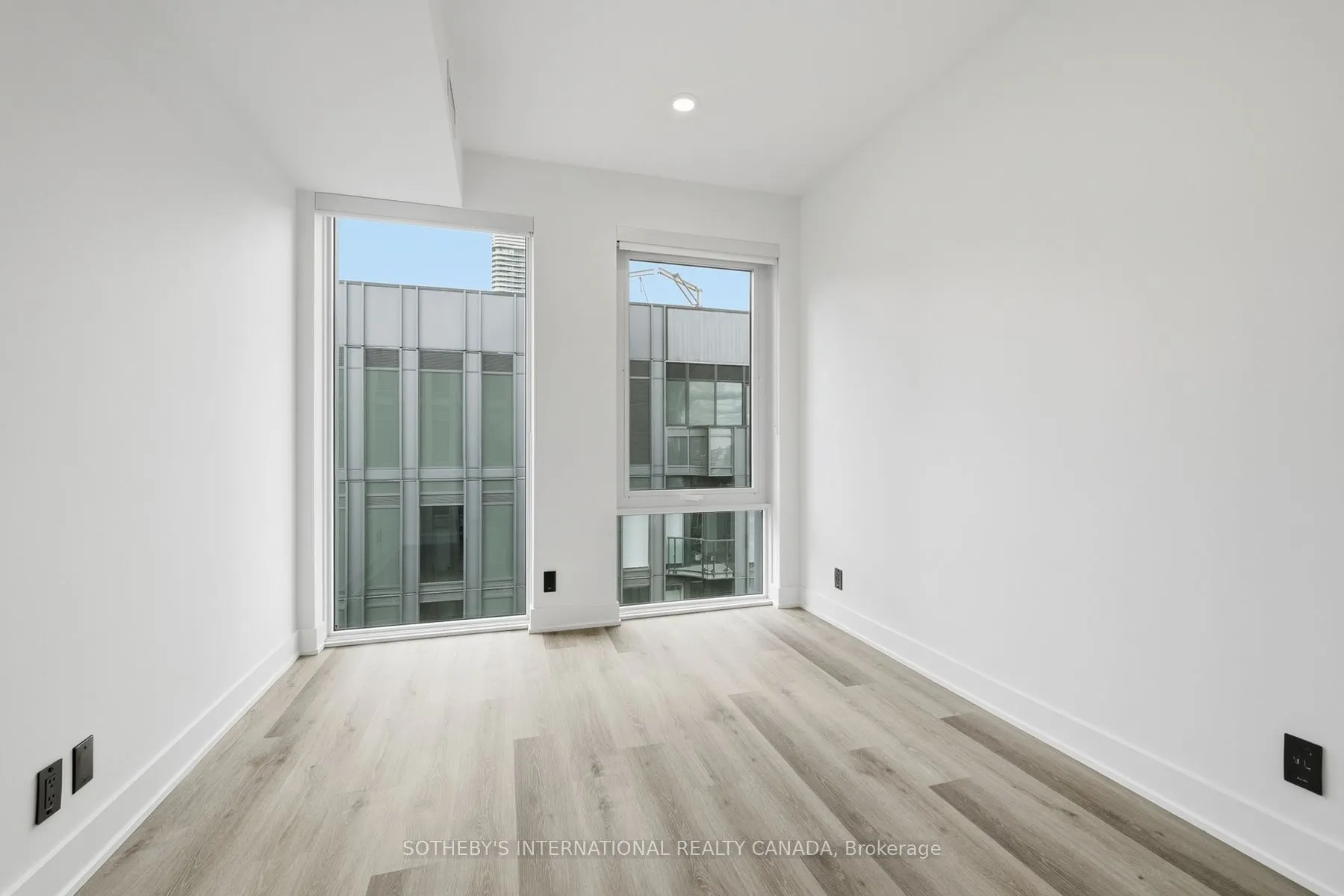30 Mutual Street #E3001