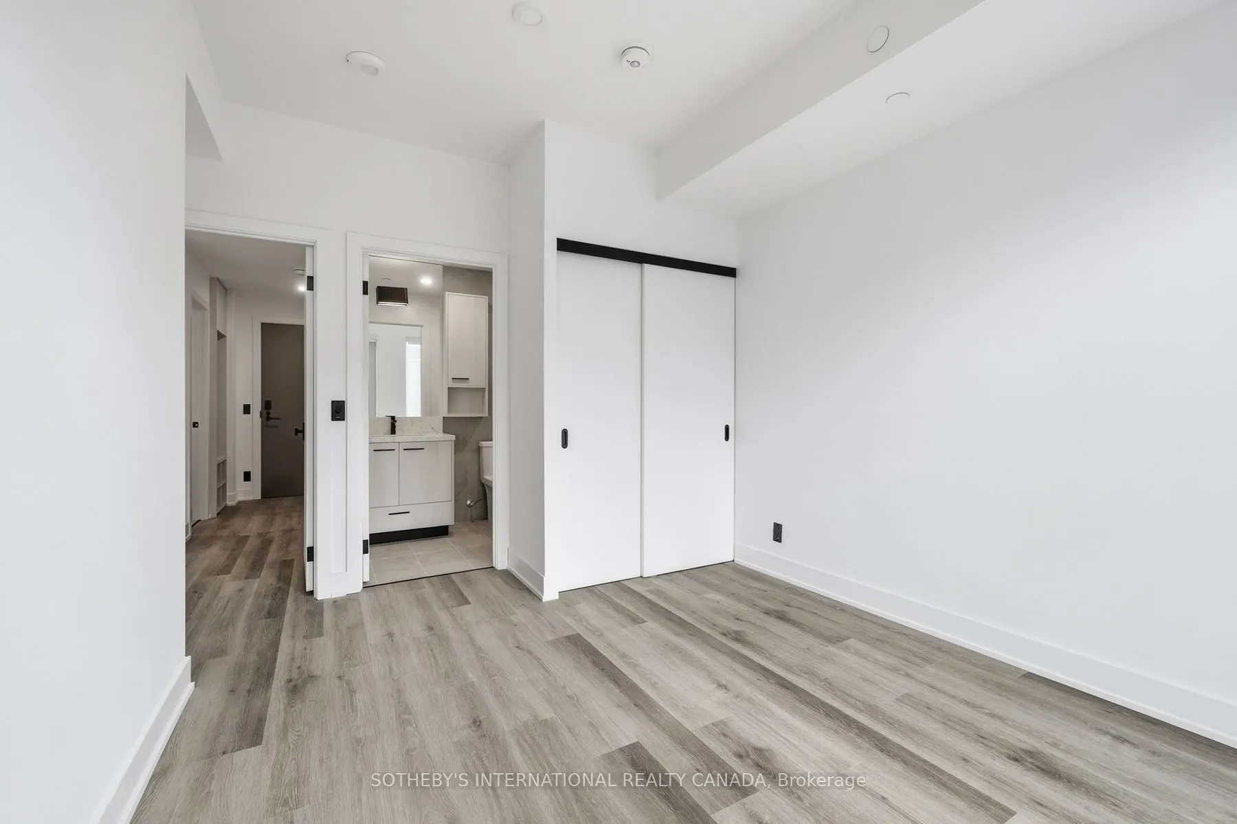 30 Mutual Street #E3001