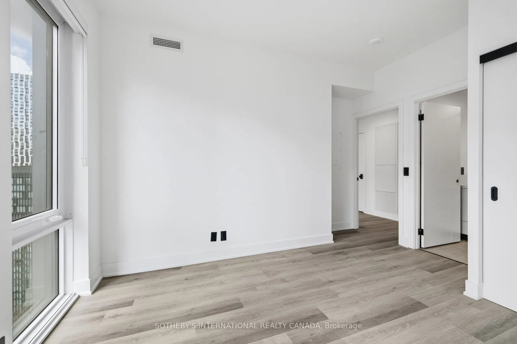 30 Mutual Street #E3001