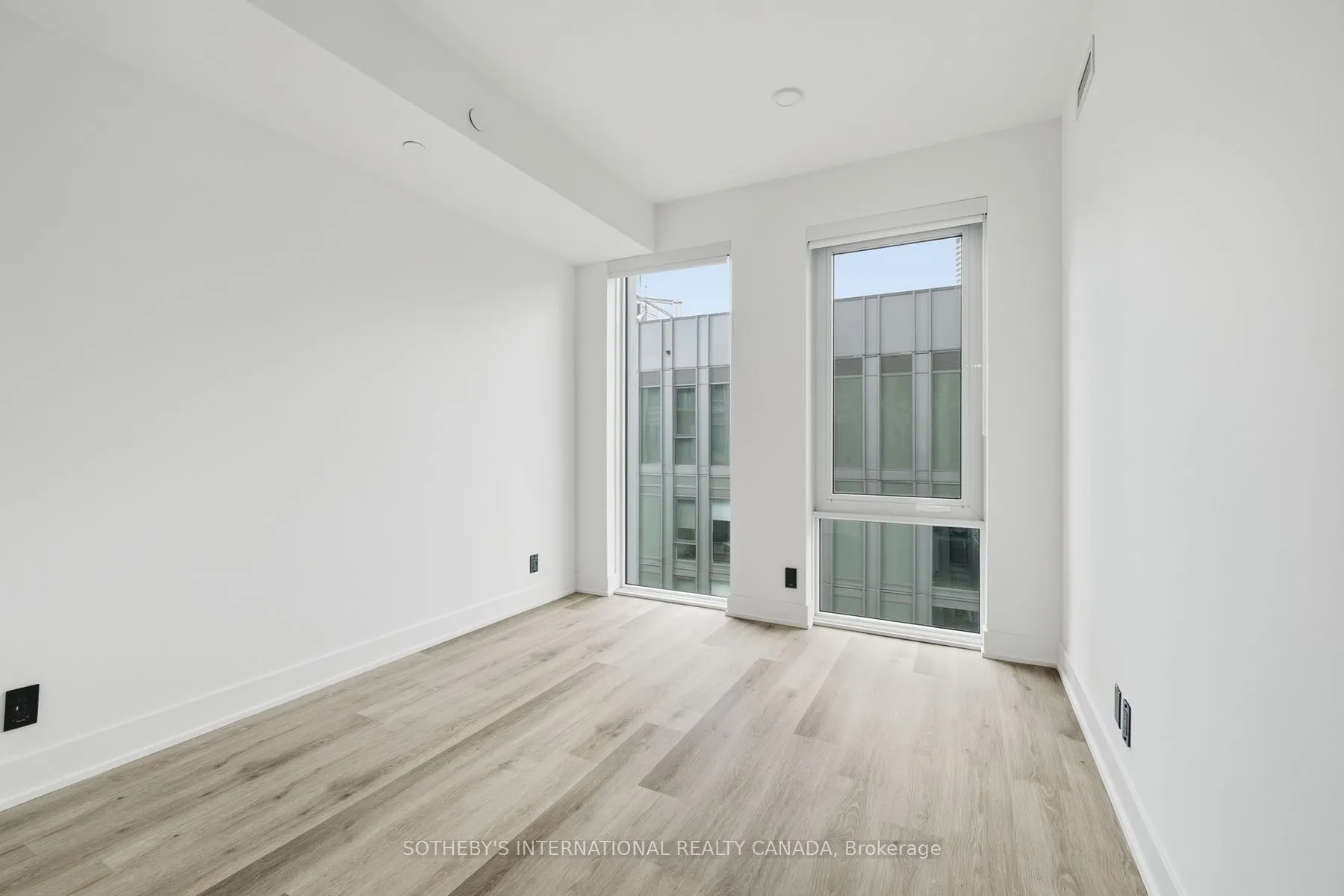 30 Mutual Street #E3001