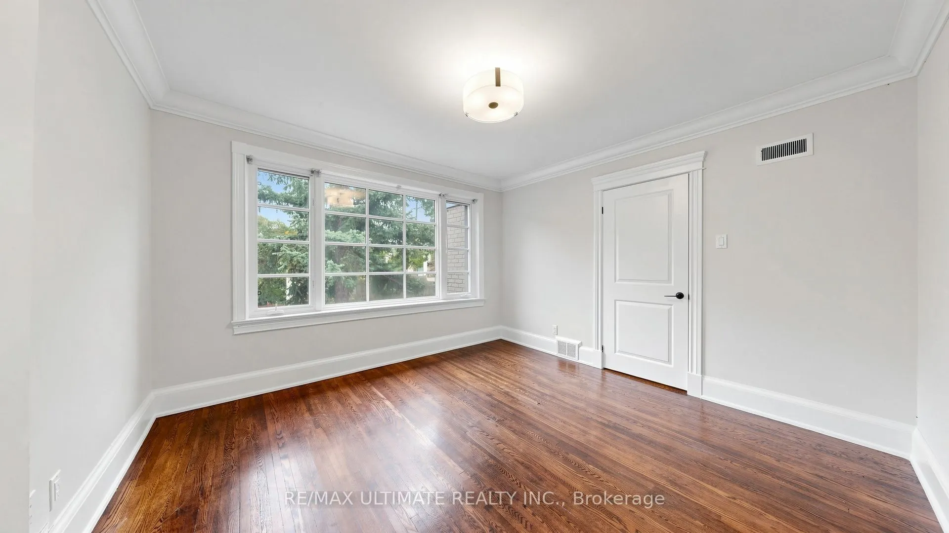 776 Spadina Road