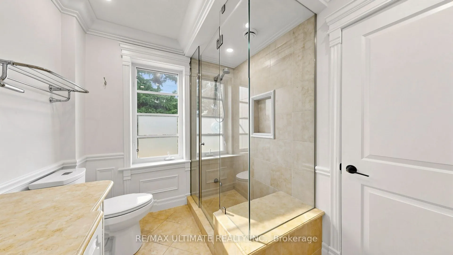 776 Spadina Road