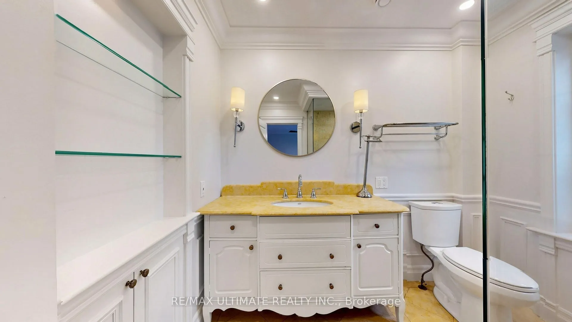 776 Spadina Road
