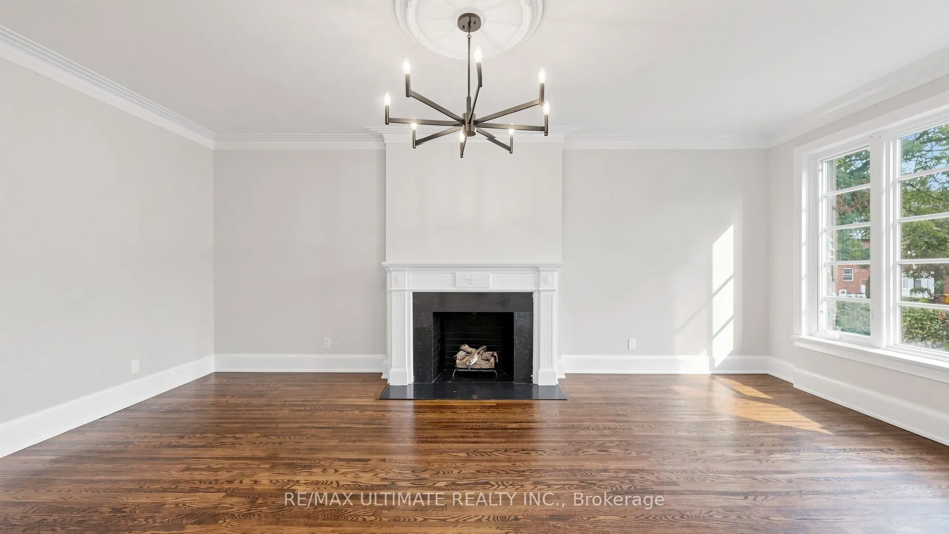 776 Spadina Road