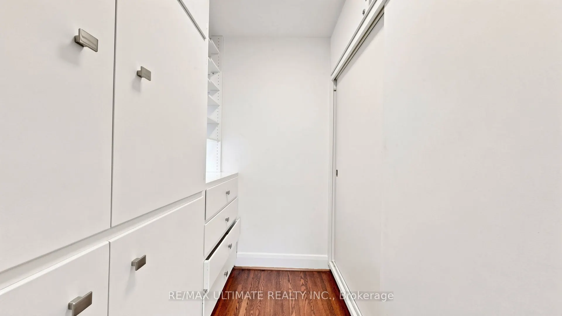 776 Spadina Road