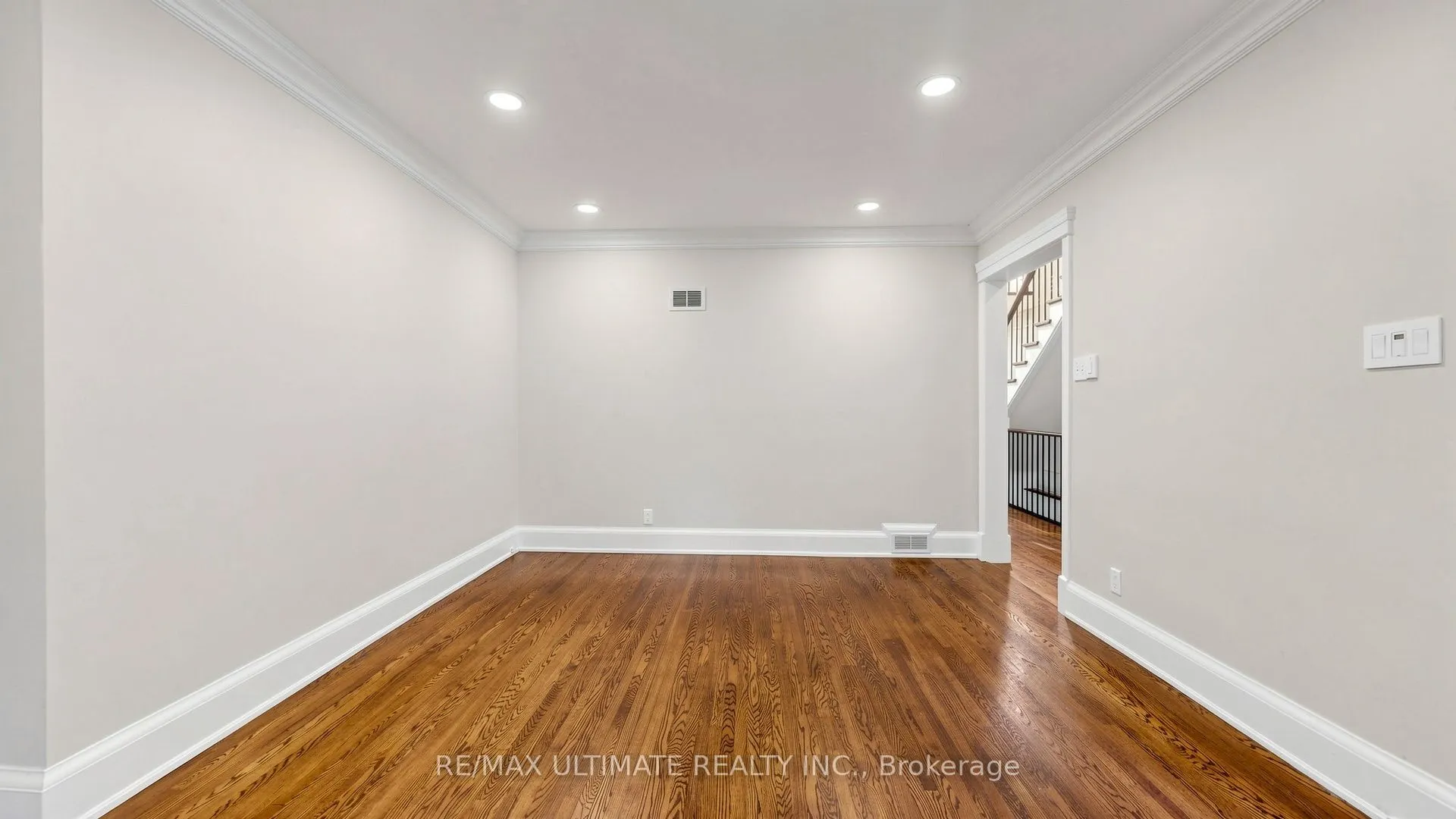776 Spadina Road