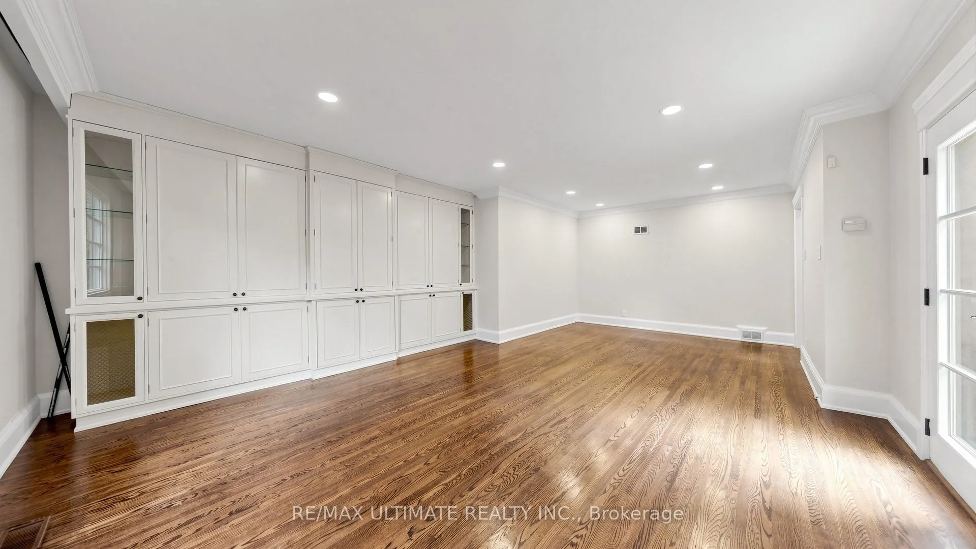 776 Spadina Road