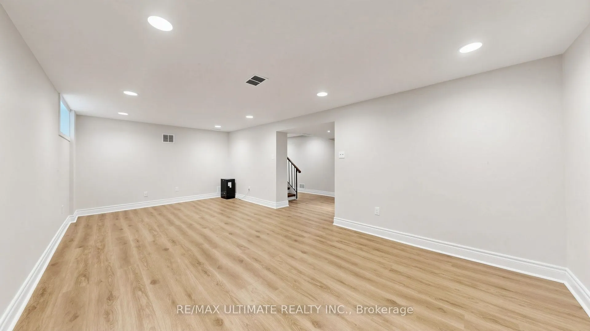 776 Spadina Road