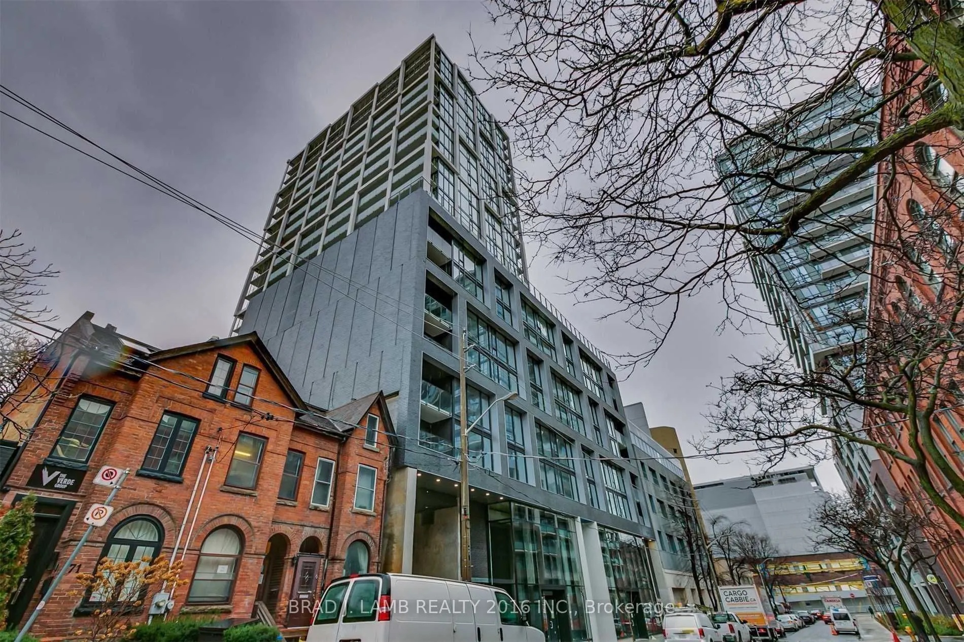 55 Ontario Street #411