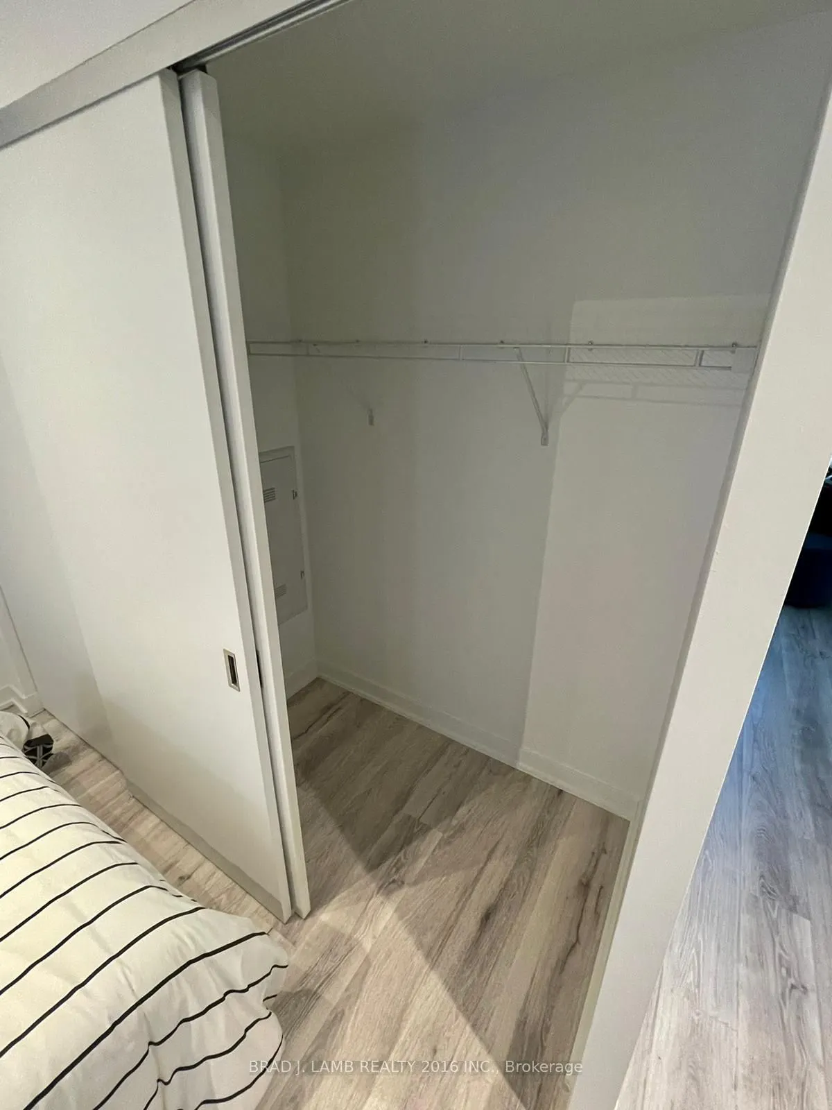55 Ontario Street #411