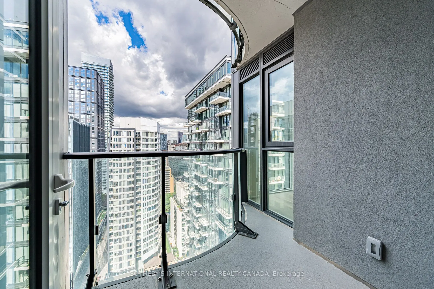 25 Dalhousie Street #W2608
