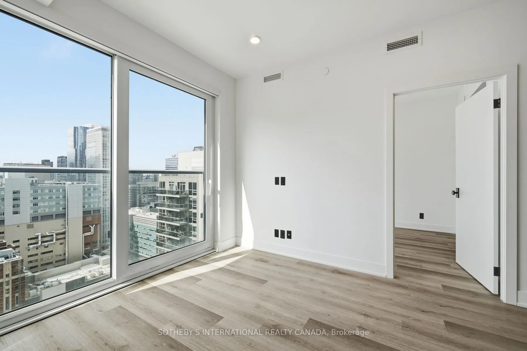 25 Dalhousie Street #W2806