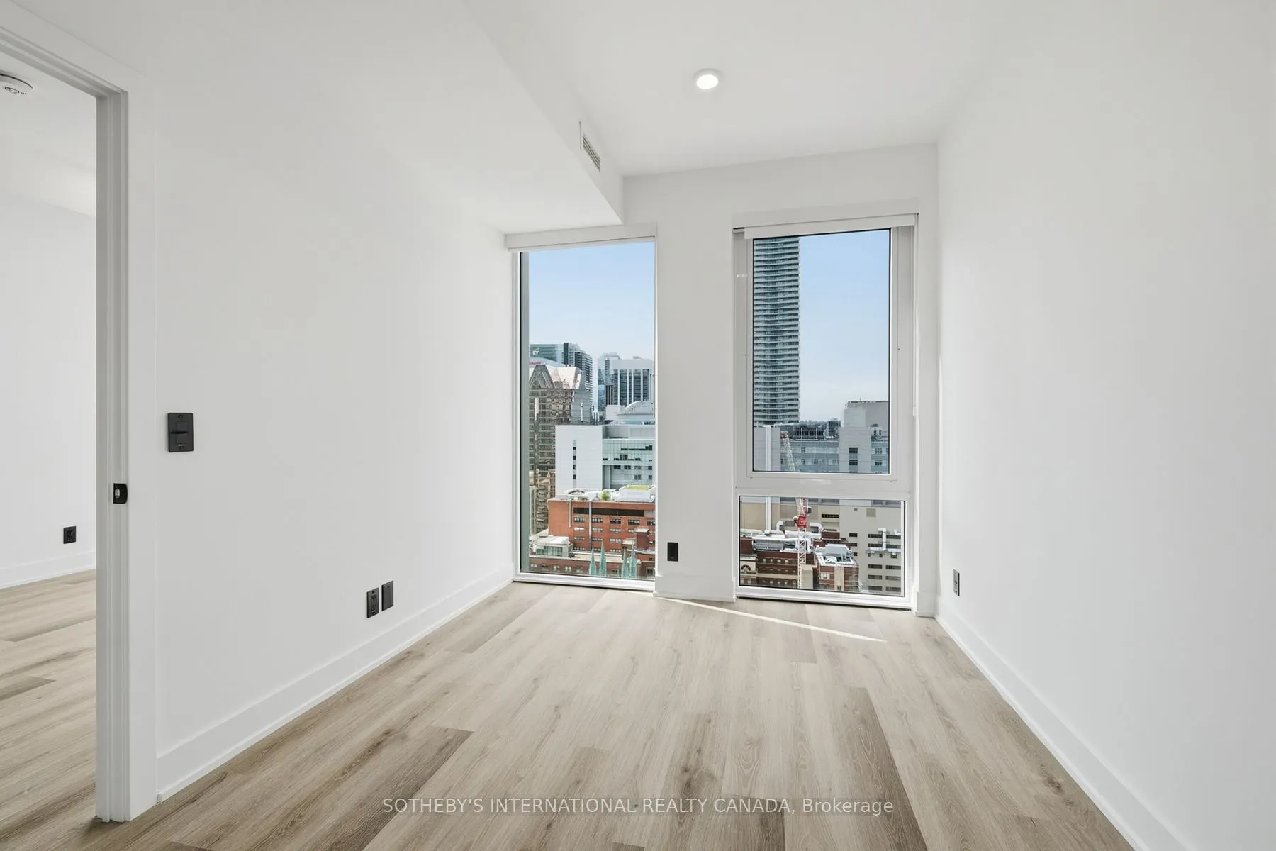25 Dalhousie Street #W2806