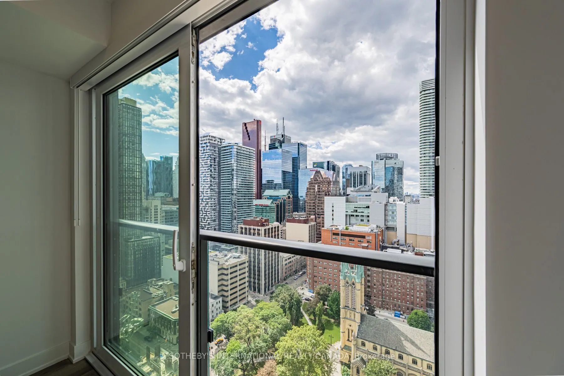 25 Dalhousie Street #W2806