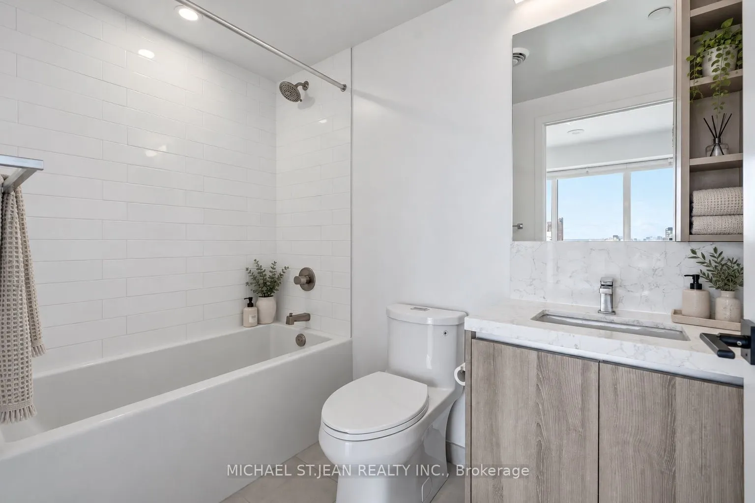 319 Jarvis Street #4807