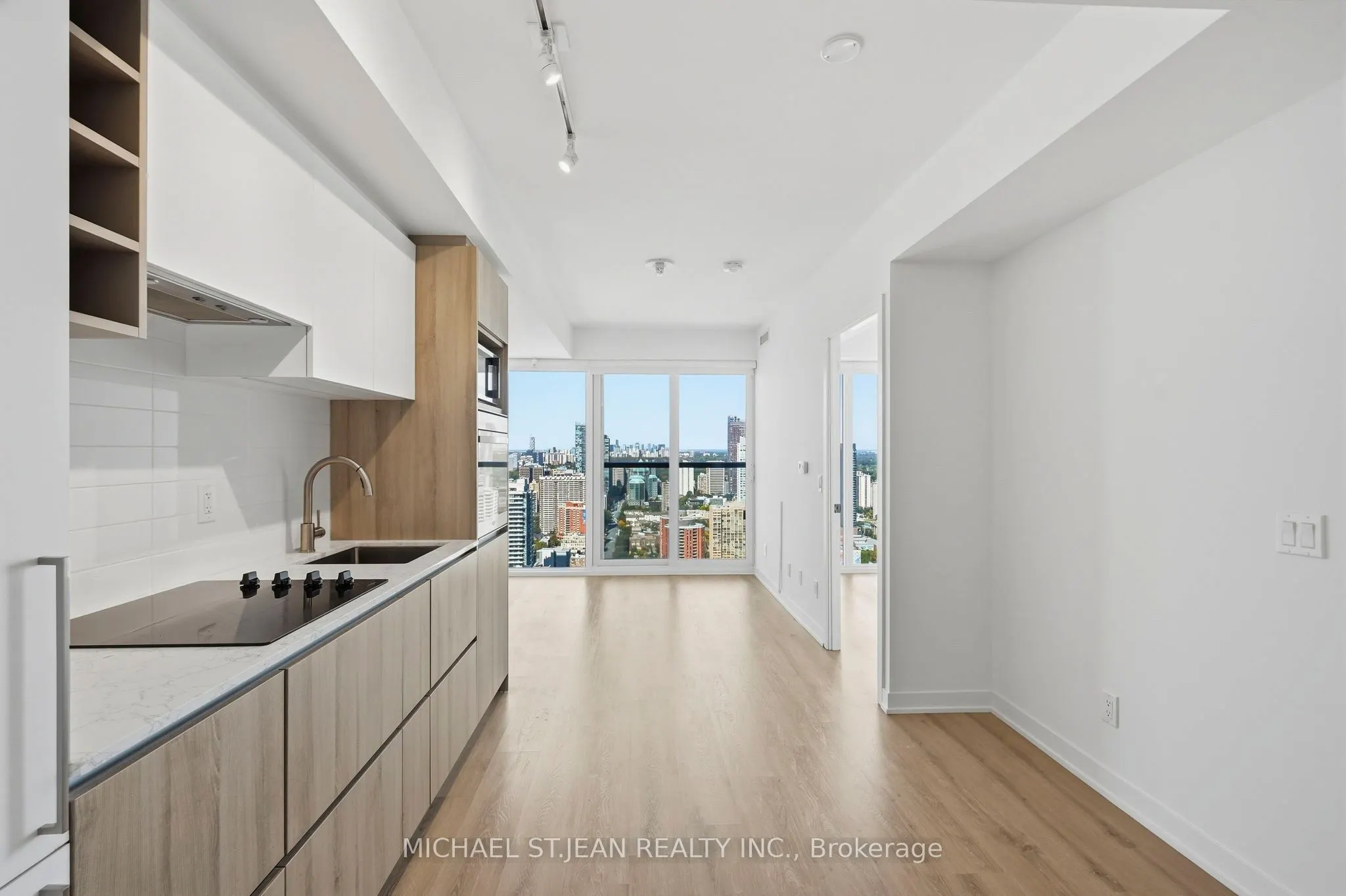 319 Jarvis Street #4807