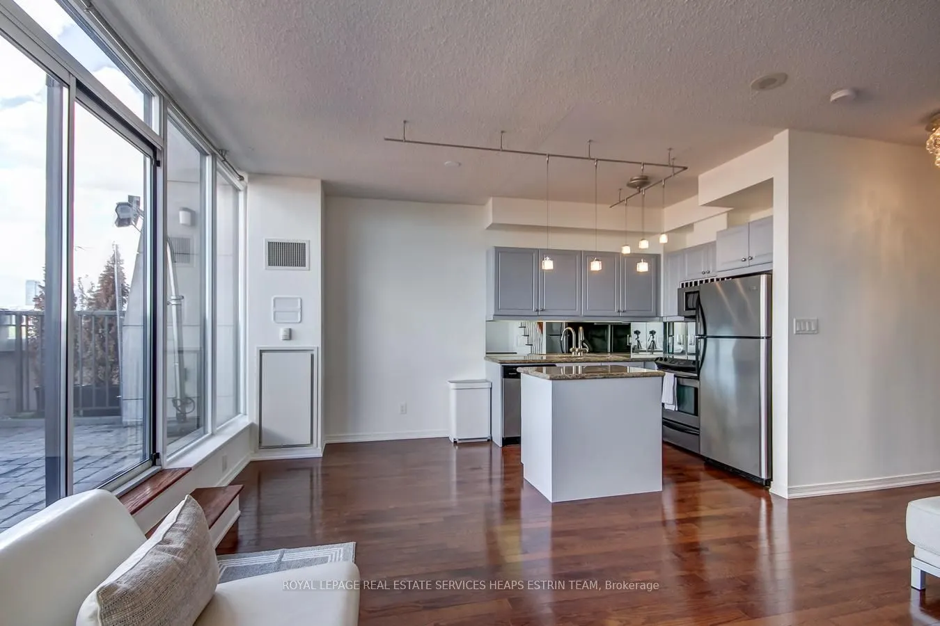 308 Palmerston Avenue #PH12