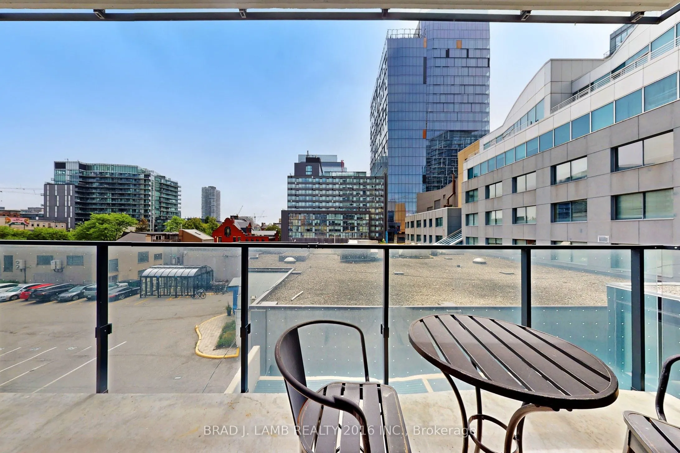 55 Ontario Street #305