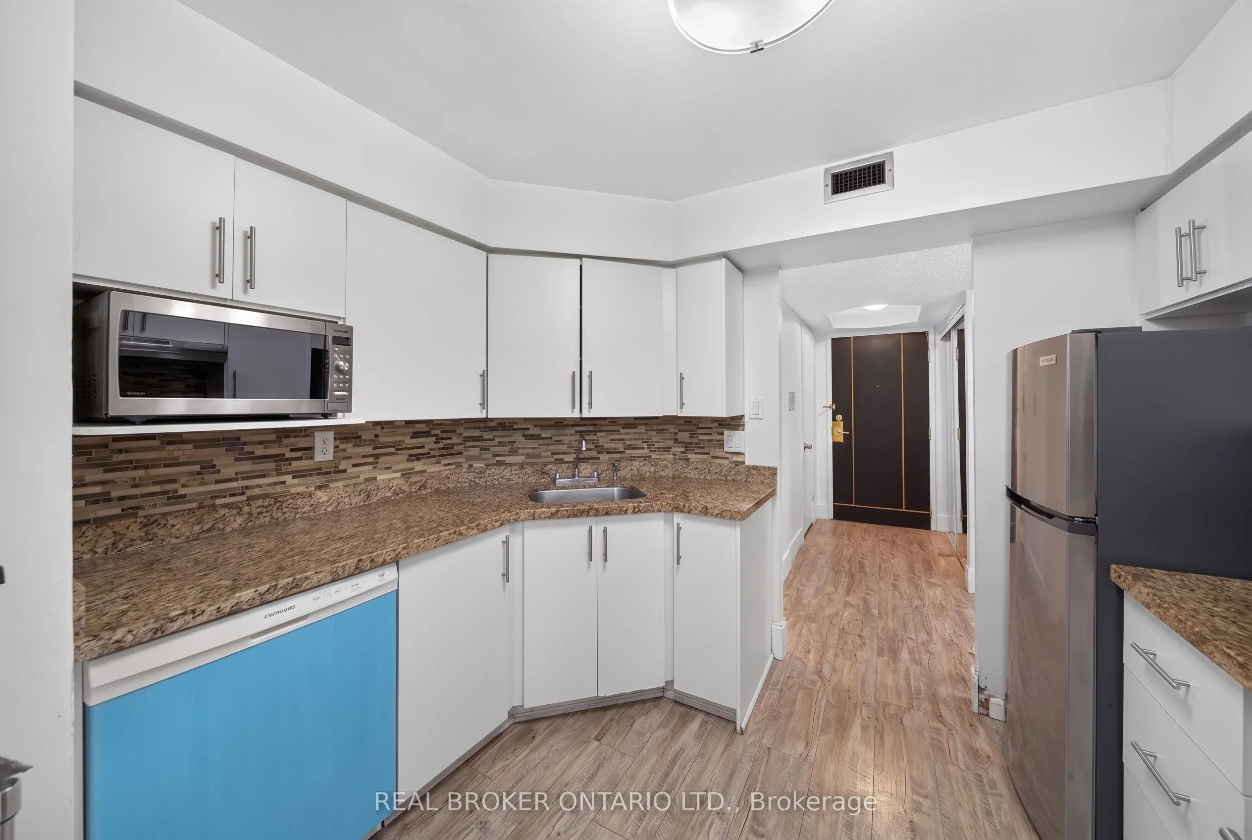5795 Yonge Street #312