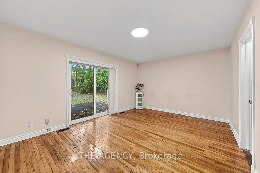 48 Silvergrove Road