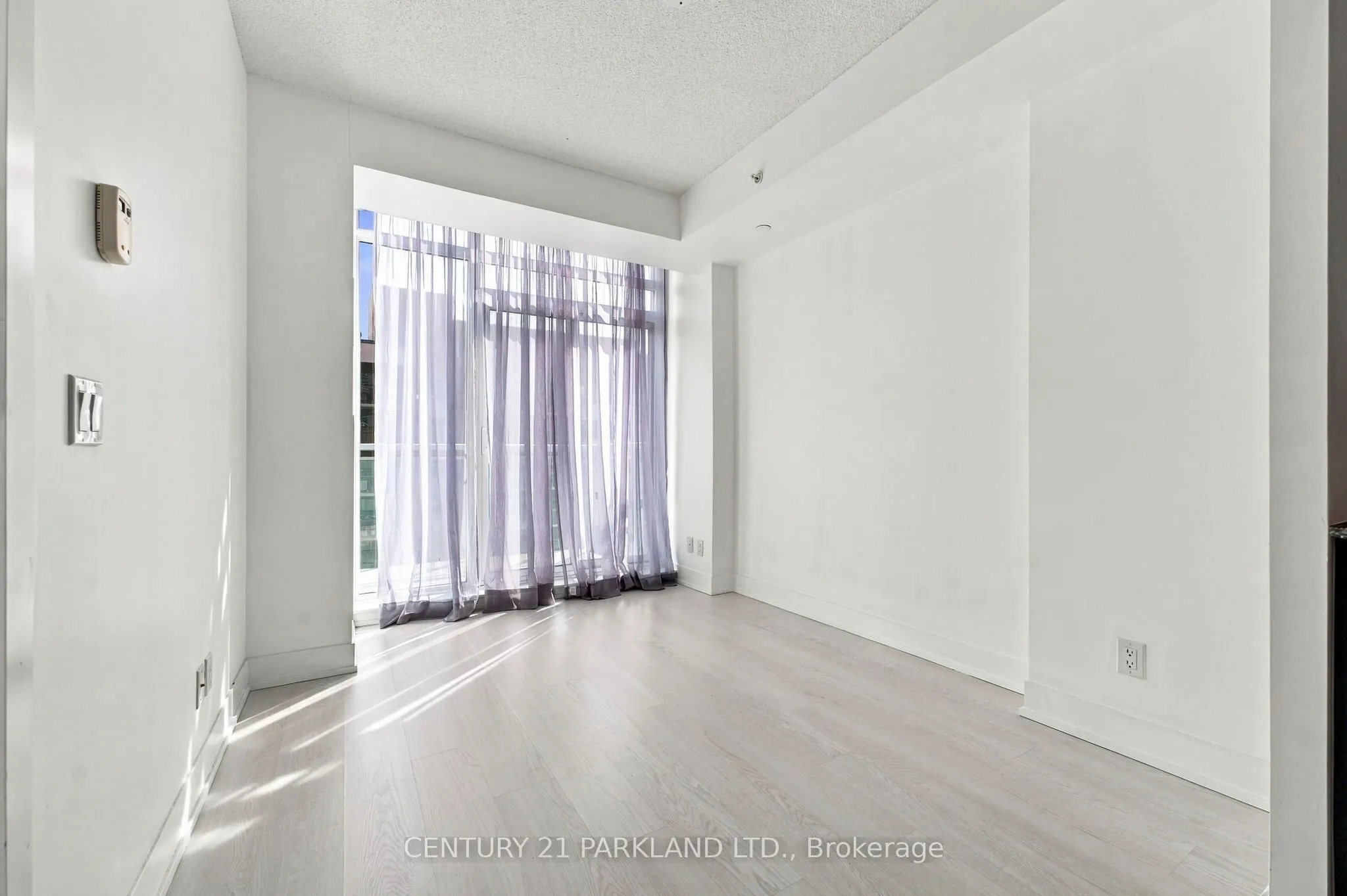 68 Merton Street #707