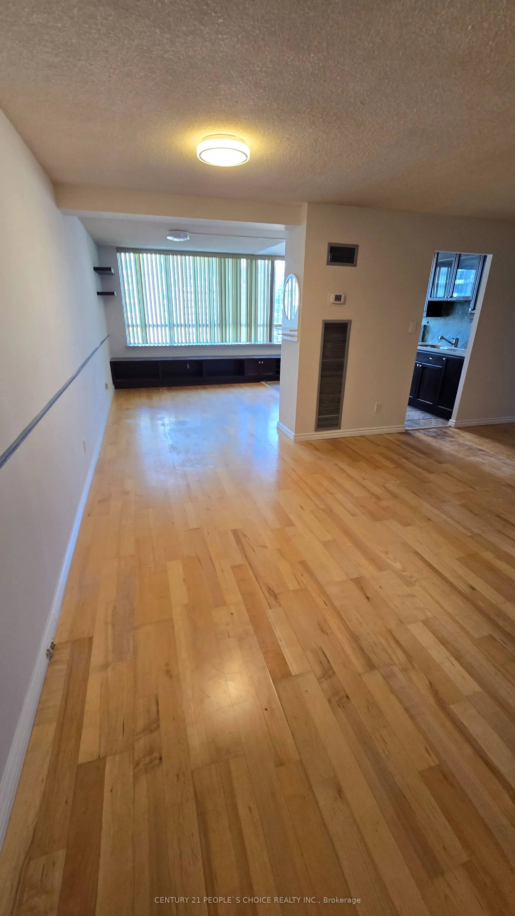 633 Bay Street #2604