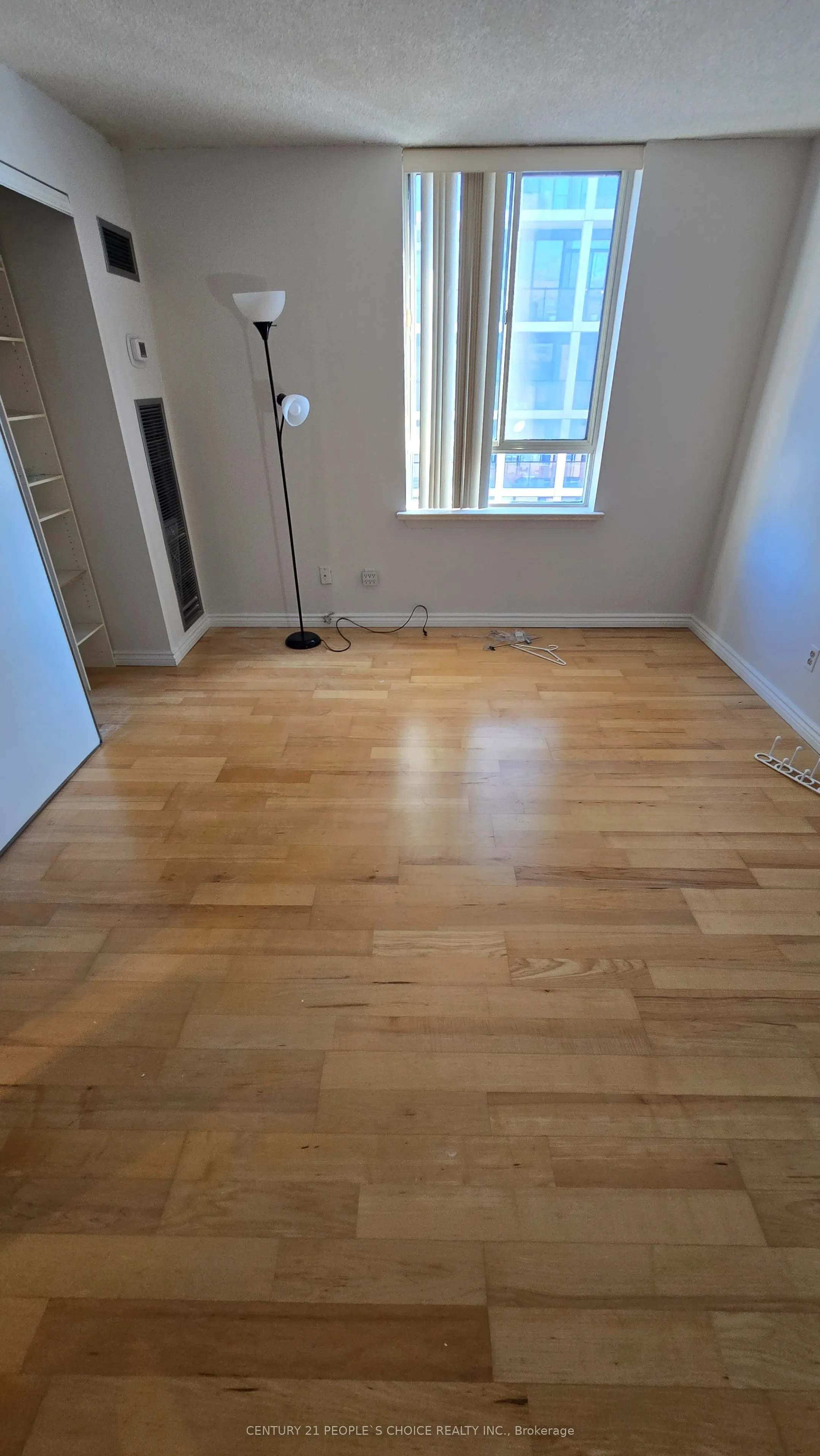 633 Bay Street #2604