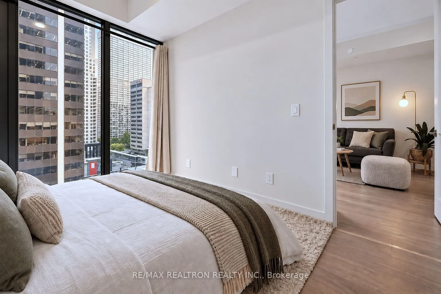 8 Cumberland Street #1205