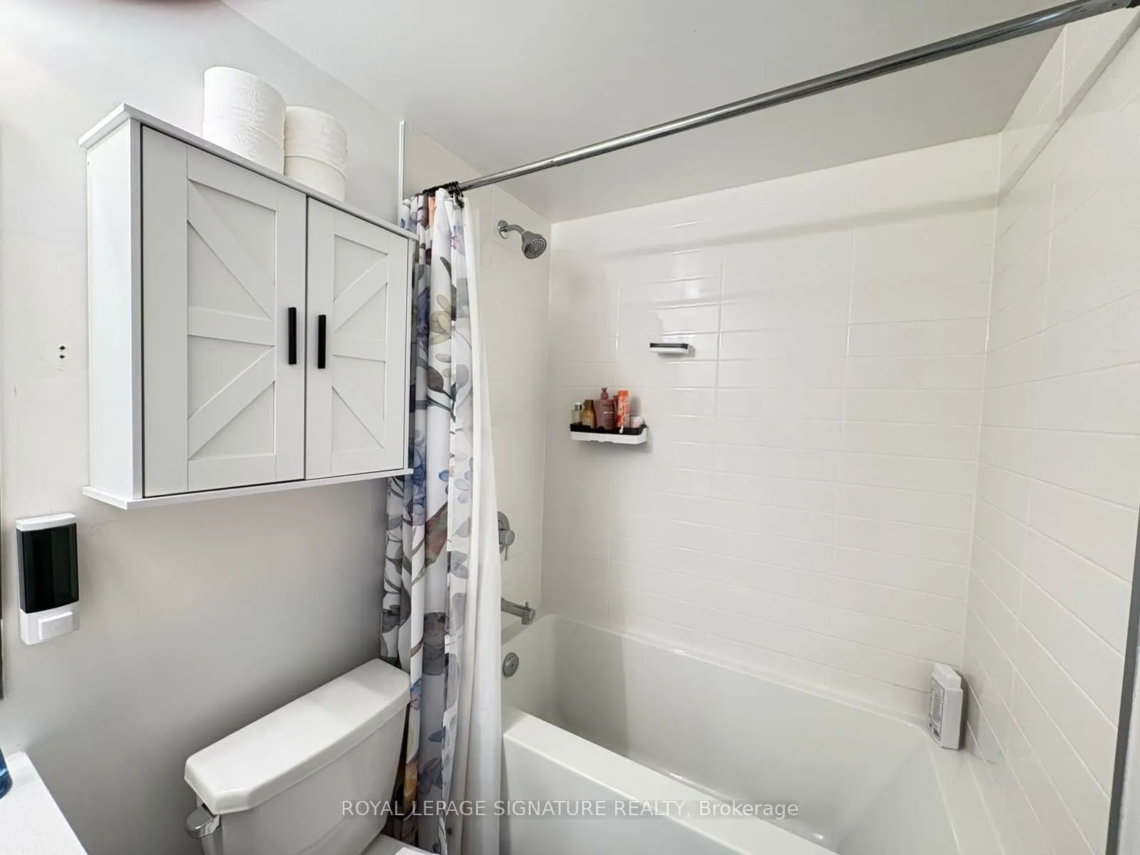 159 Wellesley Street #2210