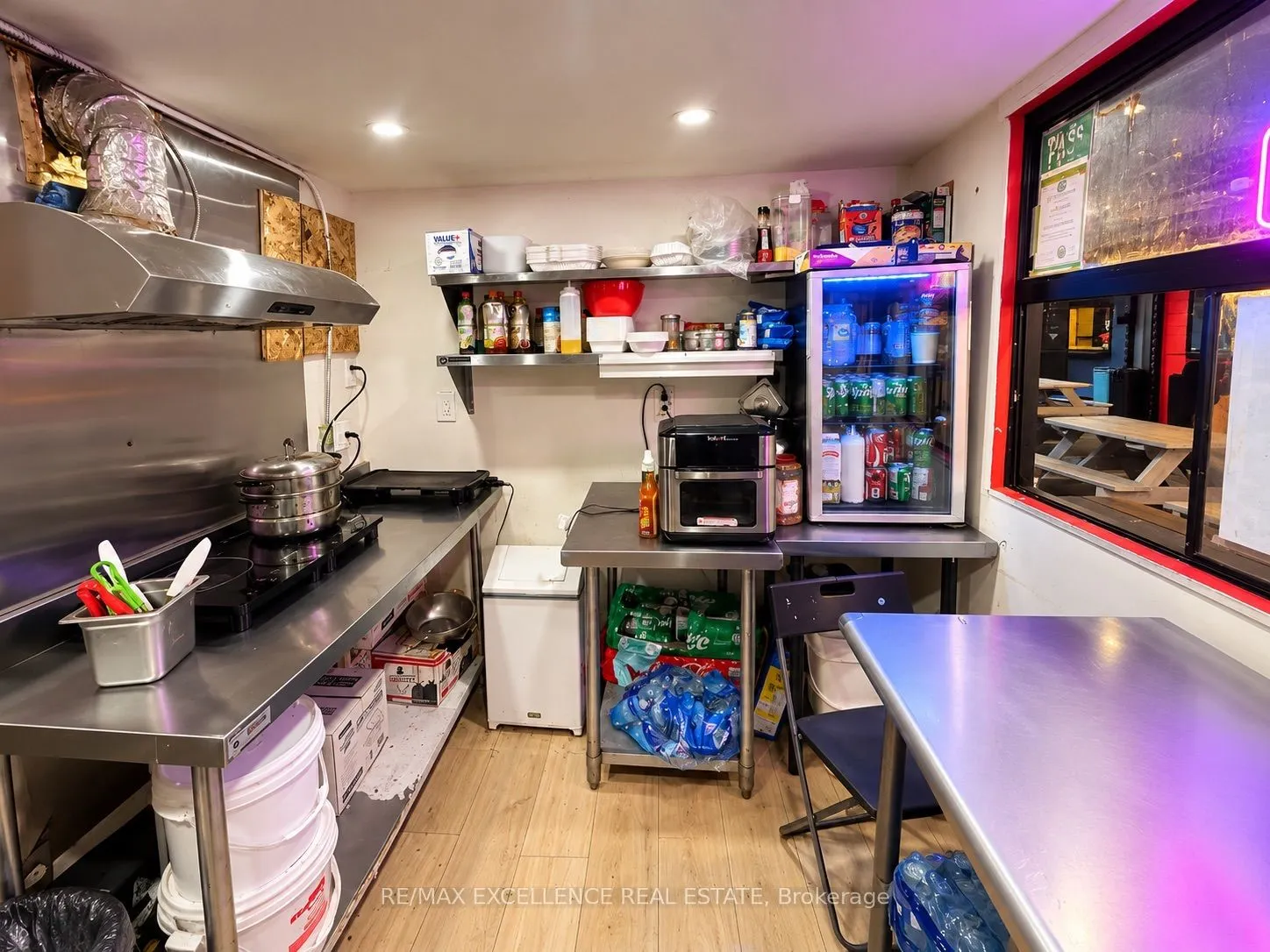 335 Yonge Street #3