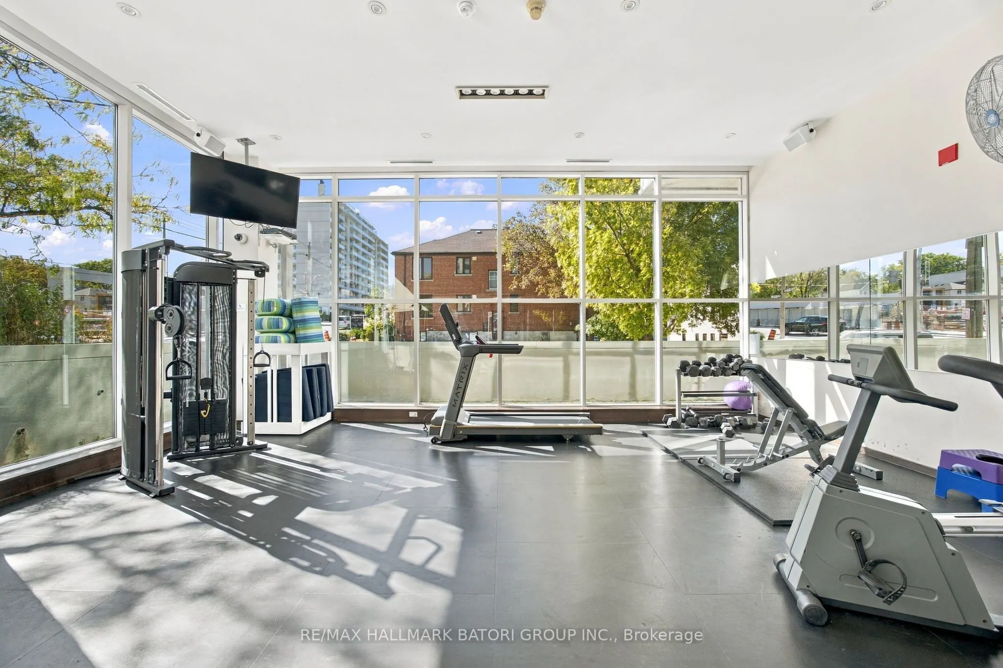 562 Eglinton Avenue E #301