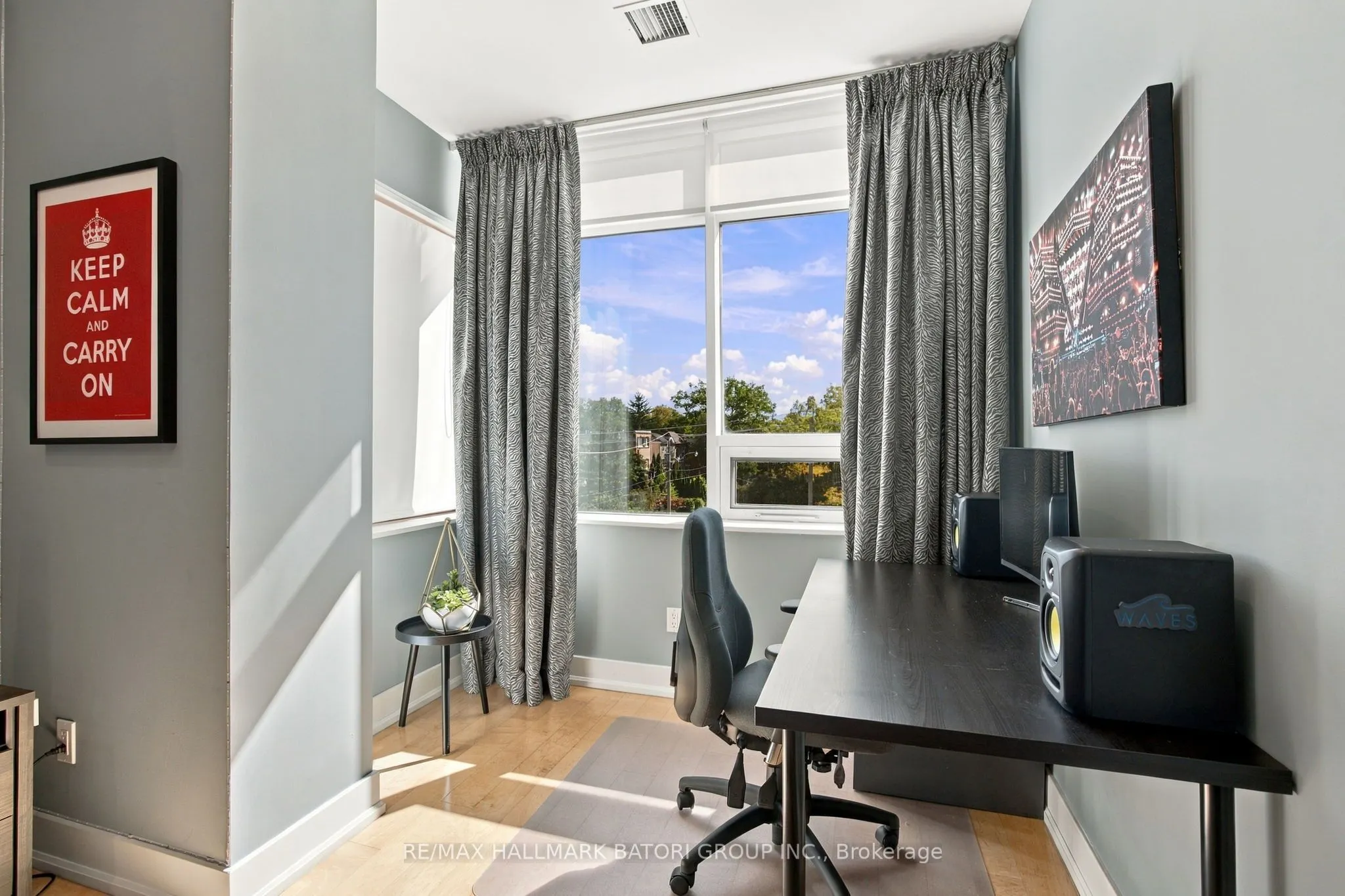 562 Eglinton Avenue E #301