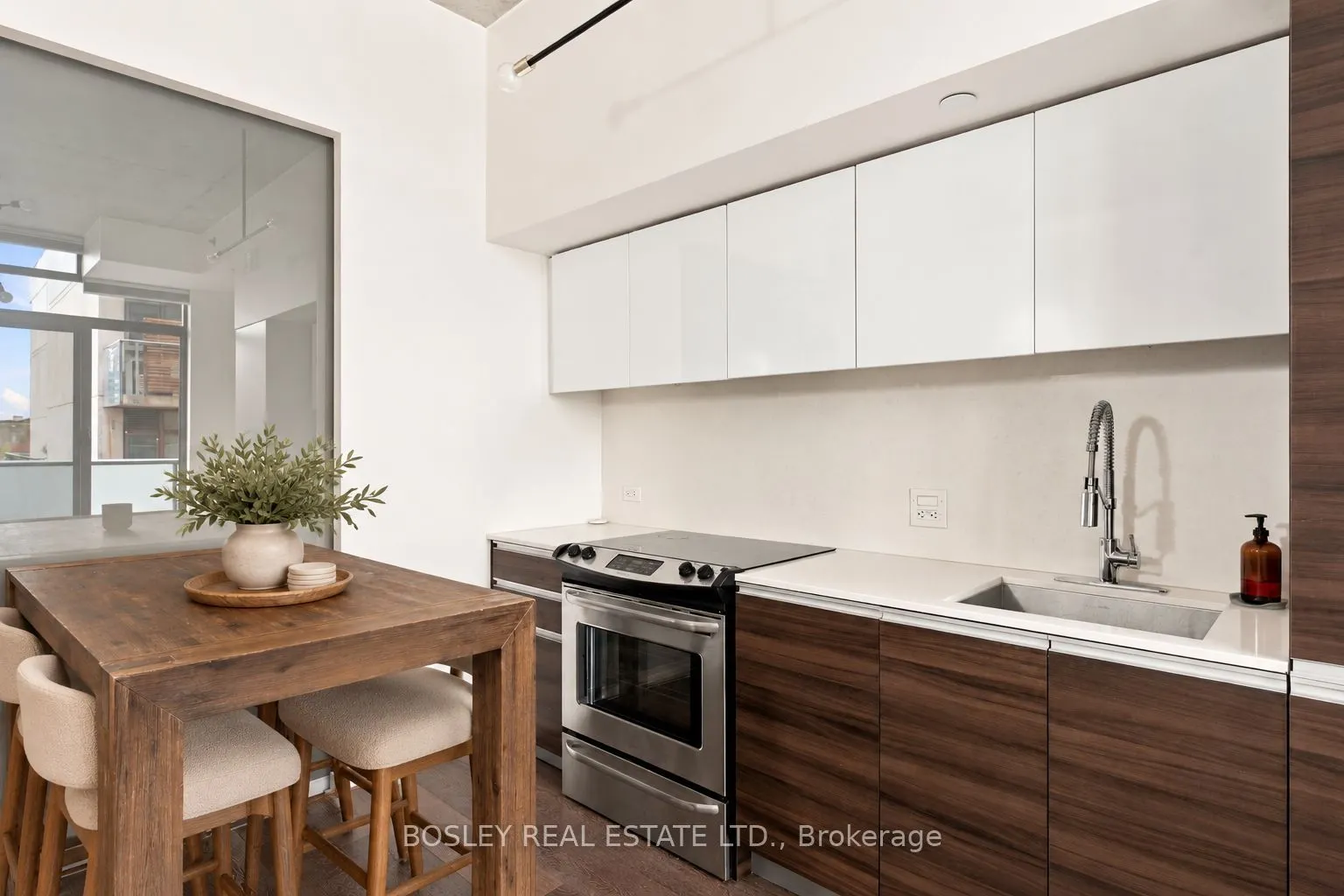 8 Gladstone Avenue #613
