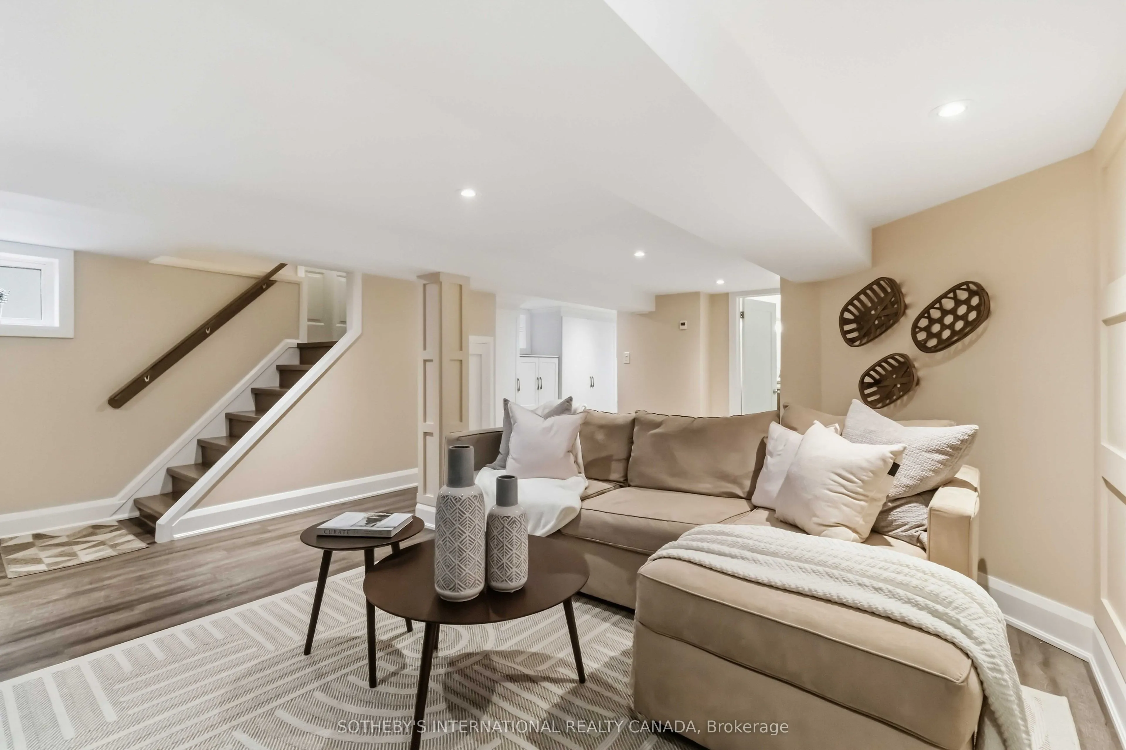 25 Cortland Avenue